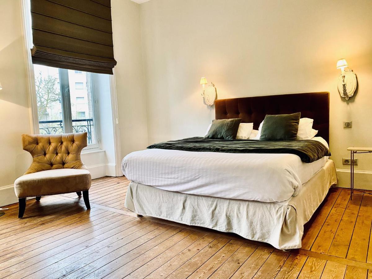 La Villa Beaupeyrat - Apparthotels De Charme Dans Batisse De Caractere A 400M Du Coeur De Ville De Limoges Szoba fotó