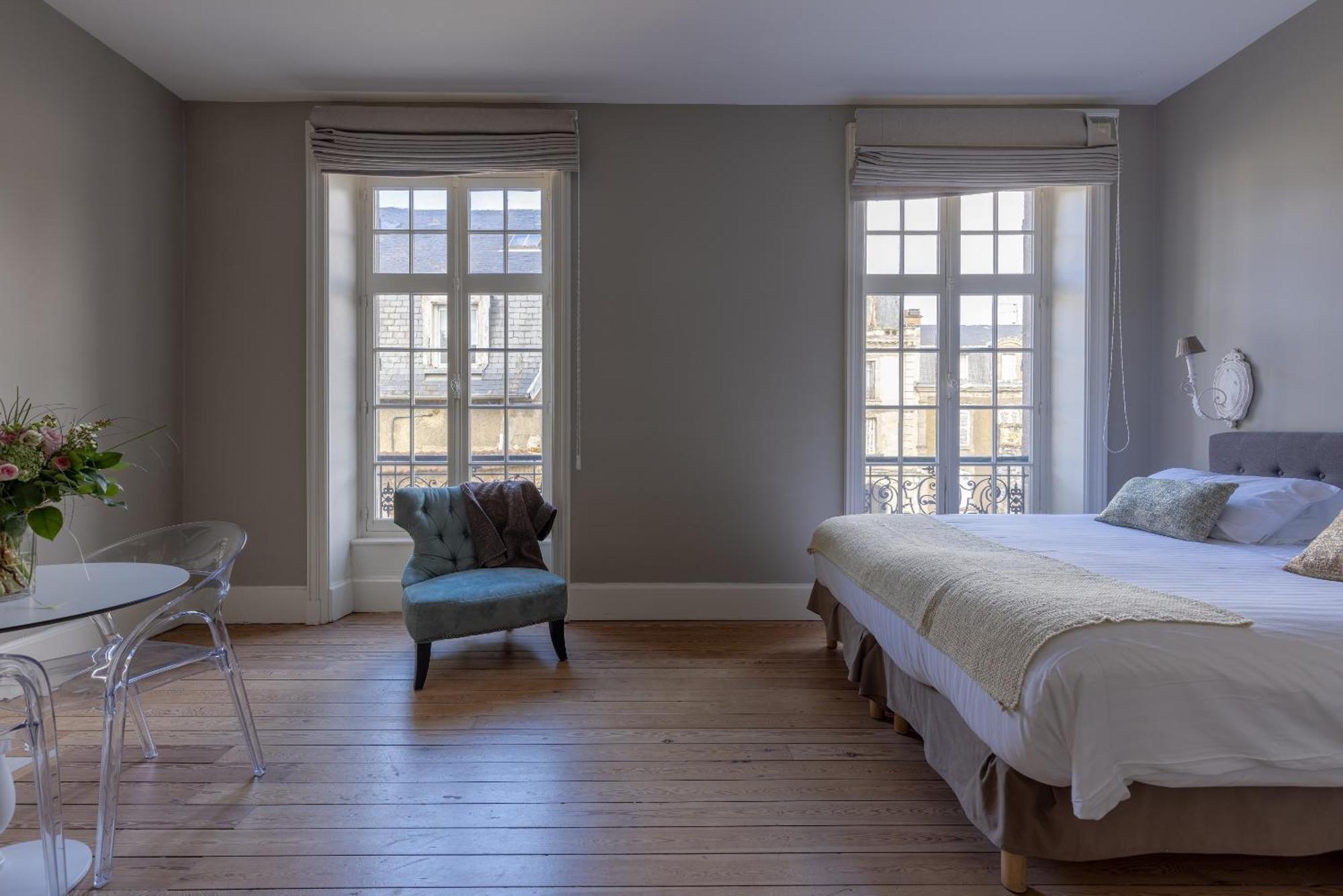 La Villa Beaupeyrat - Apparthotels De Charme Dans Batisse De Caractere A 400M Du Coeur De Ville De Limoges Szoba fotó